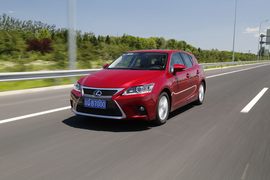 2014款雷克萨斯CT200h领先版试驾实拍组图