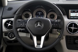 试驾2014款奔驰GLK