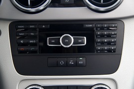 试驾2014款奔驰GLK