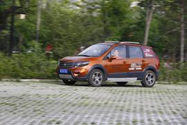 2015款东风风行景逸X5