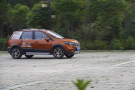 2015款东风风行景逸X5