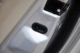 2013款比亚迪L3