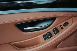 2014款宝马528Li领先型