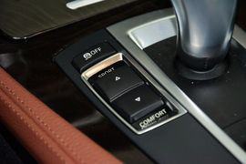 2014款宝马528Li领先型