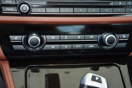 2014款宝马528Li领先型