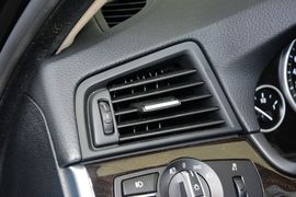 2014款宝马528Li领先型