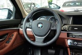 2014款宝马528Li领先型