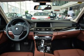 2014款宝马528Li领先型