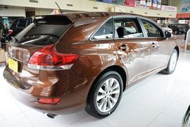 2013款丰田威飒2.7L四驱豪华版