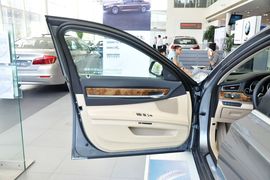 2013款宝马740Li豪华型