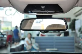 2013款宝马740Li豪华型