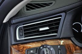 2013款宝马740Li豪华型
