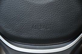 2013款宝马740Li豪华型