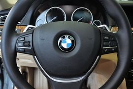 2013款宝马740Li豪华型