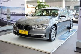 2013款宝马740Li豪华型