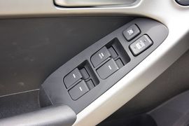 2014款起亚福瑞迪1.6L