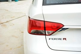 2014款起亚福瑞迪1.6L