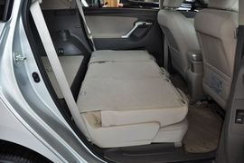 2014款丰田逸致180G豪华多功能版