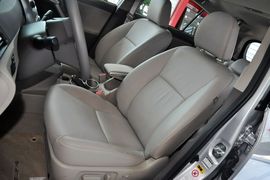 2014款丰田逸致180G豪华多功能版