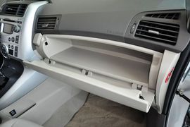 2014款丰田逸致180G豪华多功能版