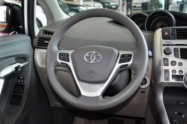 2014款丰田逸致180G豪华多功能版