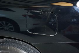 2013款丰田汉兰达2.7L两驱探索版(7座)