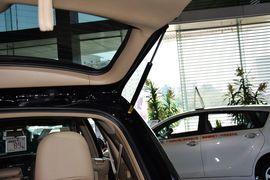 2013款丰田汉兰达2.7L两驱探索版(7座)