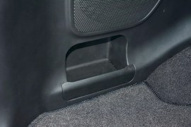 2013款郑州日产帕拉丁2.4L手动豪华型