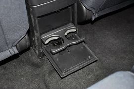 2013款郑州日产帕拉丁2.4L手动豪华型