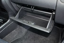 2013款郑州日产帕拉丁2.4L手动豪华型