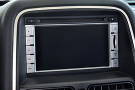 2013款郑州日产帕拉丁2.4L手动豪华型