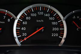 2013款郑州日产帕拉丁2.4L手动豪华型