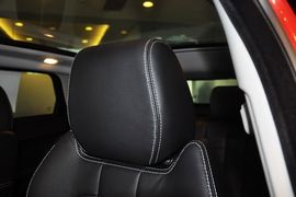 2014款路虎揽胜极光2.0T