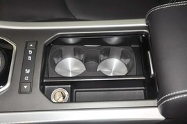 2014款路虎揽胜极光2.0T