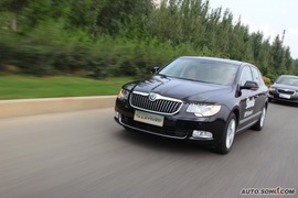 2009款斯柯达昊锐大连试驾