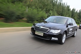 2009款斯柯达昊锐大连试驾