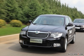 2009款斯柯达昊锐大连试驾