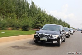 2009款斯柯达昊锐大连试驾