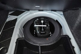 2013款斯柯达昕锐1.6L自动智选型