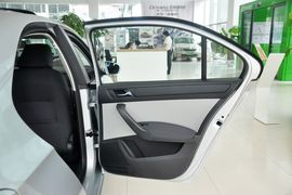 2013款斯柯达昕锐1.6L自动智选型