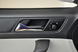 2013款斯柯达昕锐1.6L自动智选型
