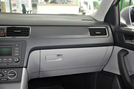 2013款斯柯达昕锐1.6L自动智选型