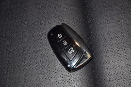 2013款现代格锐3.3L手自一体豪华版