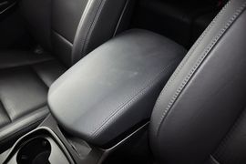 2013款现代格锐3.3L手自一体豪华版