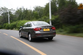 2014款长城C50升级版深度试驾