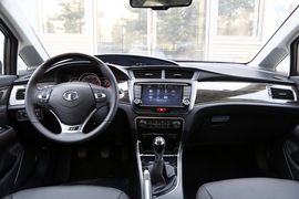 2014款长城C50升级版深度试驾