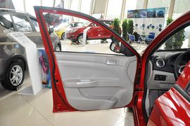 2012款长安悦翔V3