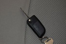 2012款长安悦翔V3