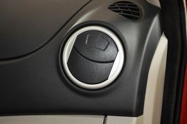 2012款长安悦翔V3