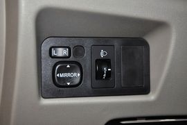 2012款长安悦翔V3